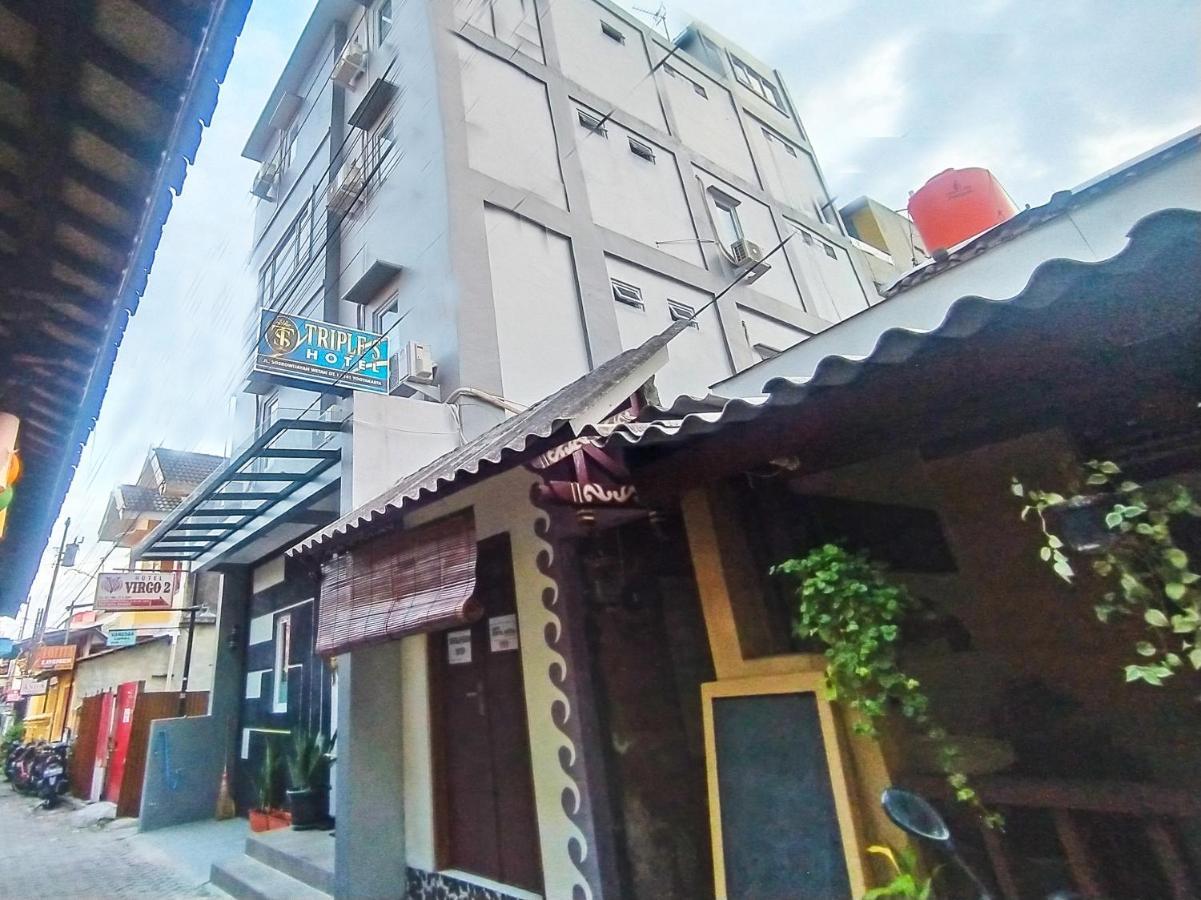Oyo 91686 Triple S Hotel Malioboro Джок'якарта Екстер'єр фото